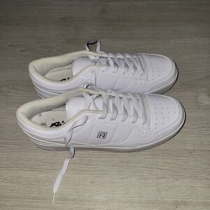 Mens White Leather Lace Up Sneakers Shoes Size 11 Sport athletic casual beach